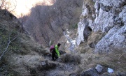 13 Si scende con cautela sul versante nord...